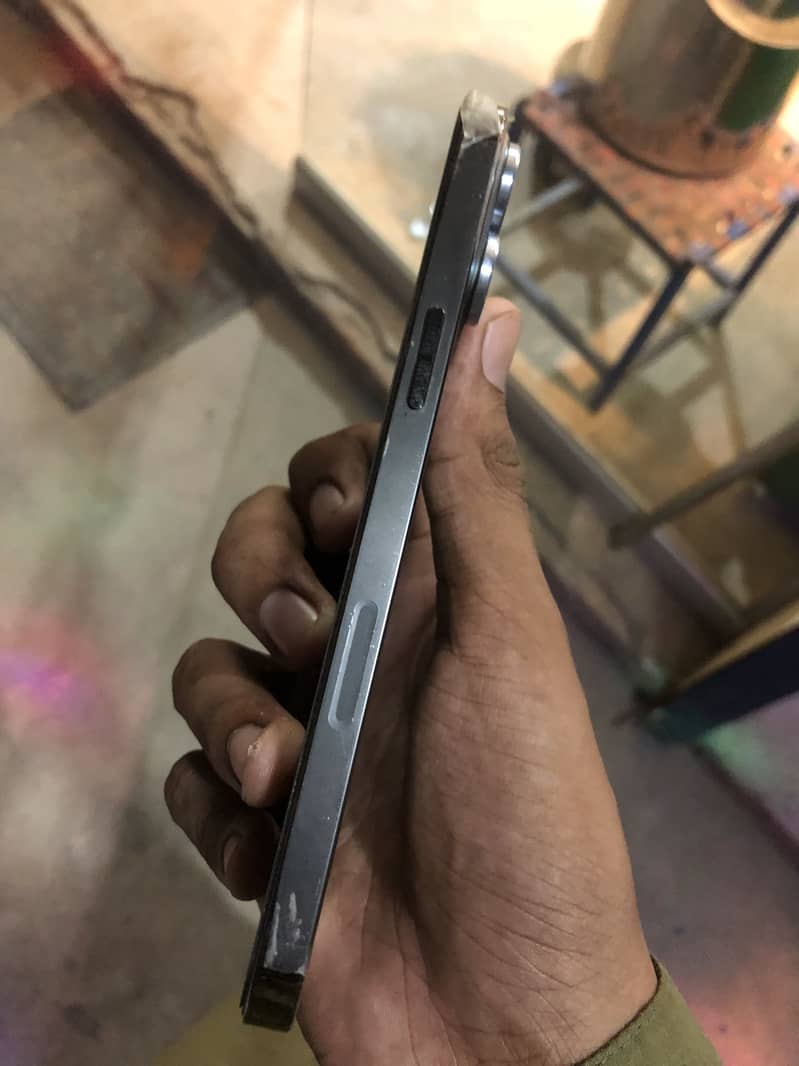 IPHONE 13 PRO MAX 3