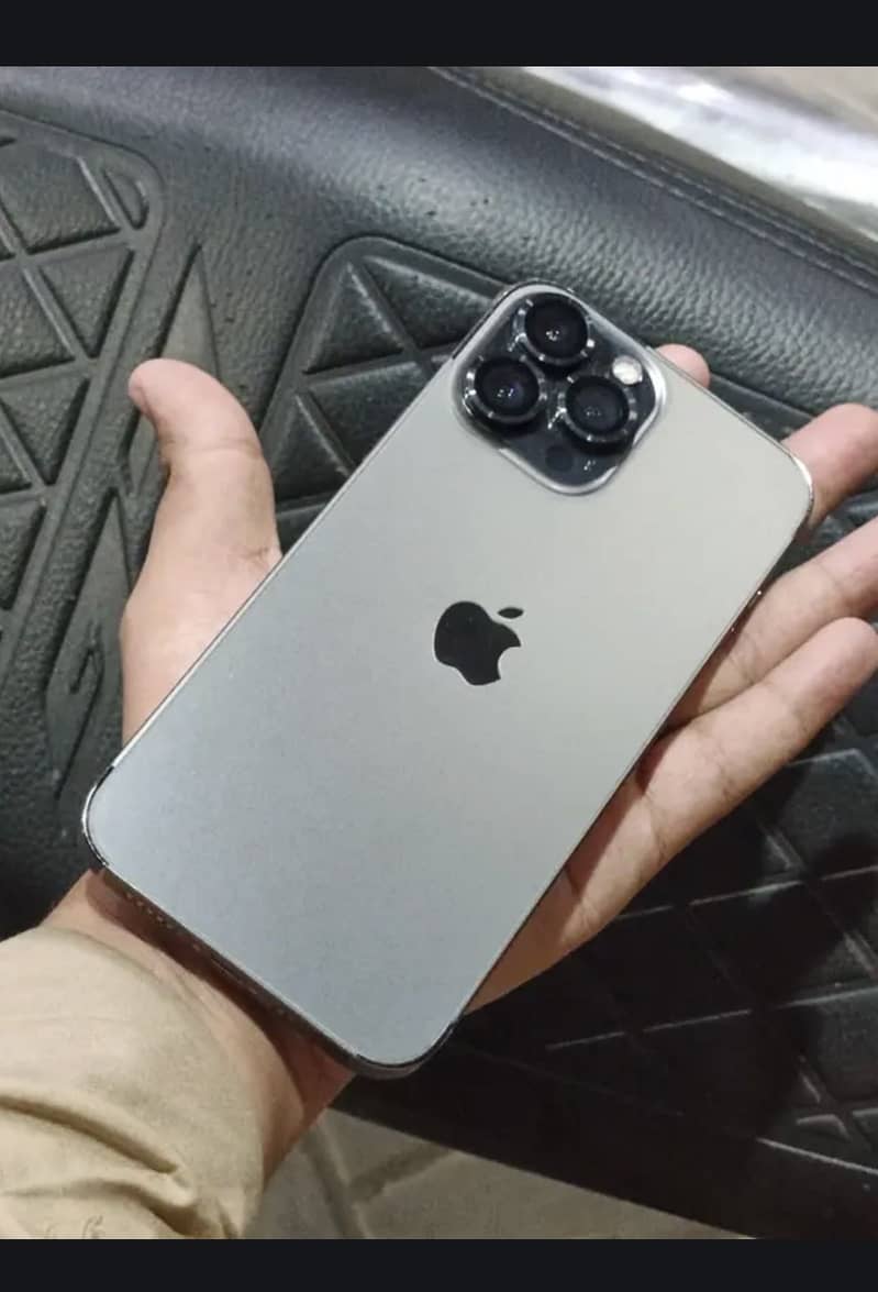 Apple iPhone 13 Pro Max 9