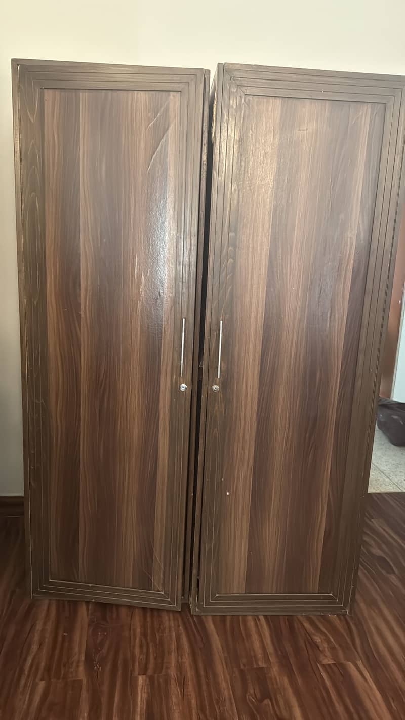 Wardrobe 0