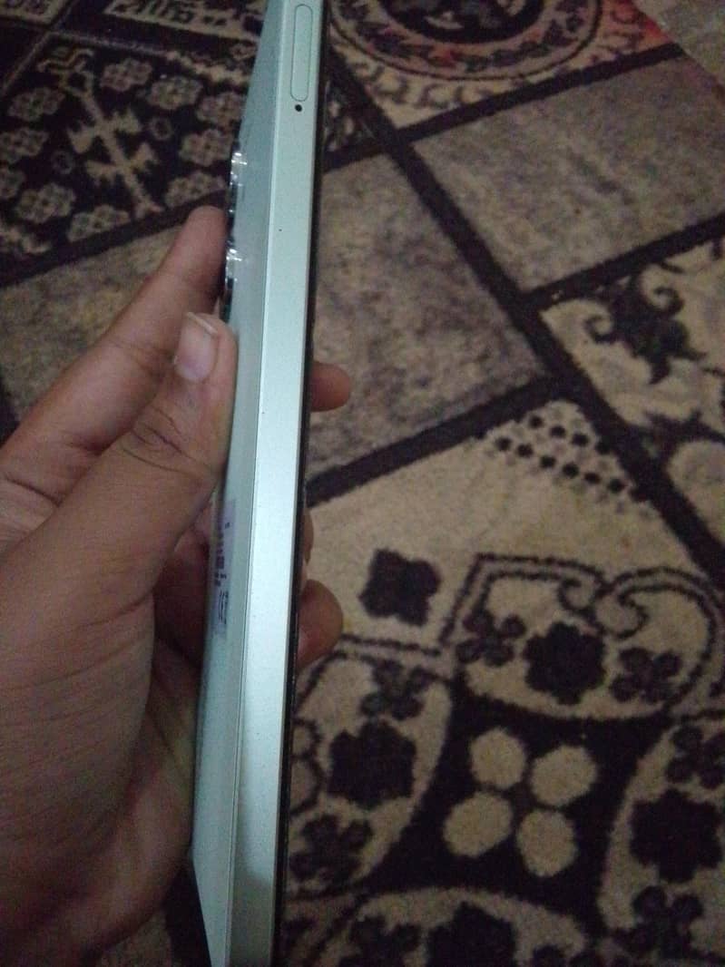 Realme Note 60x 4