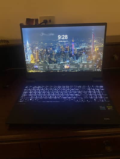 HP Victus 15