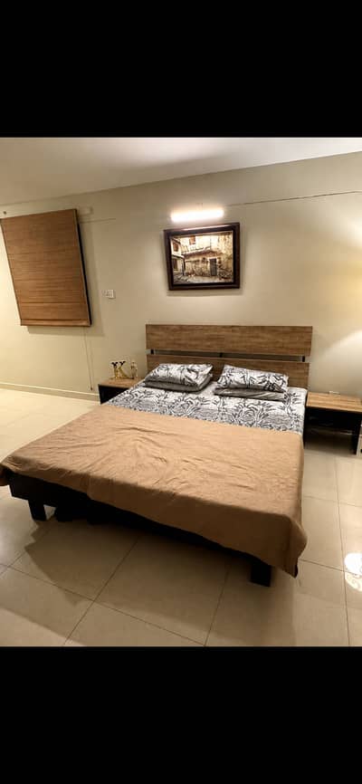 King bed habbit