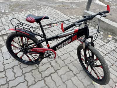 Sports Mountain Bicycle with Front Shock & Alloy Rims (Good Condition)