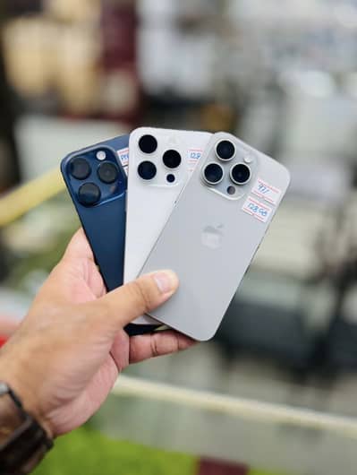 Apple iPhone 15 Pro PTA LLA natural titanium