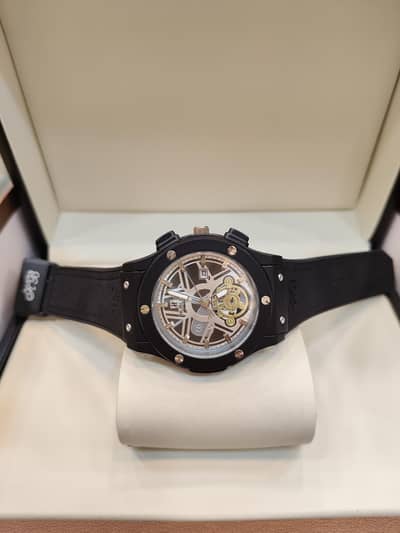 HUBLOT CONTACT ME