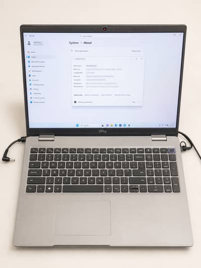 Dell Latitude 5520 i7-1185G7 | 16GB RAM | 512GB SSD