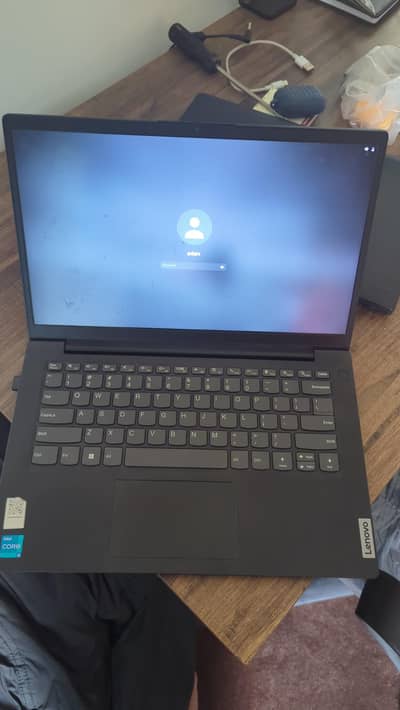 lenovo core i5 12gen 8/256ssd