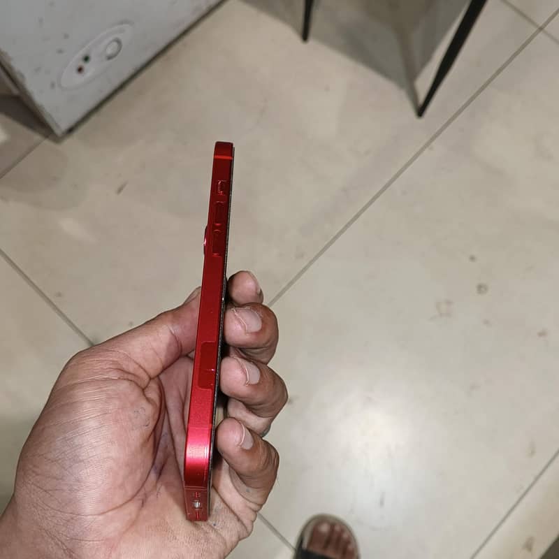Apple iPhone 14 2
