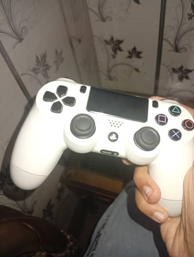 ps4 fat 2 controller 1 tb storage full