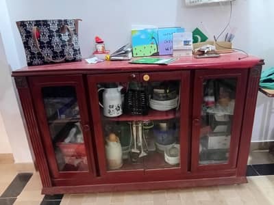 sideboard / divider