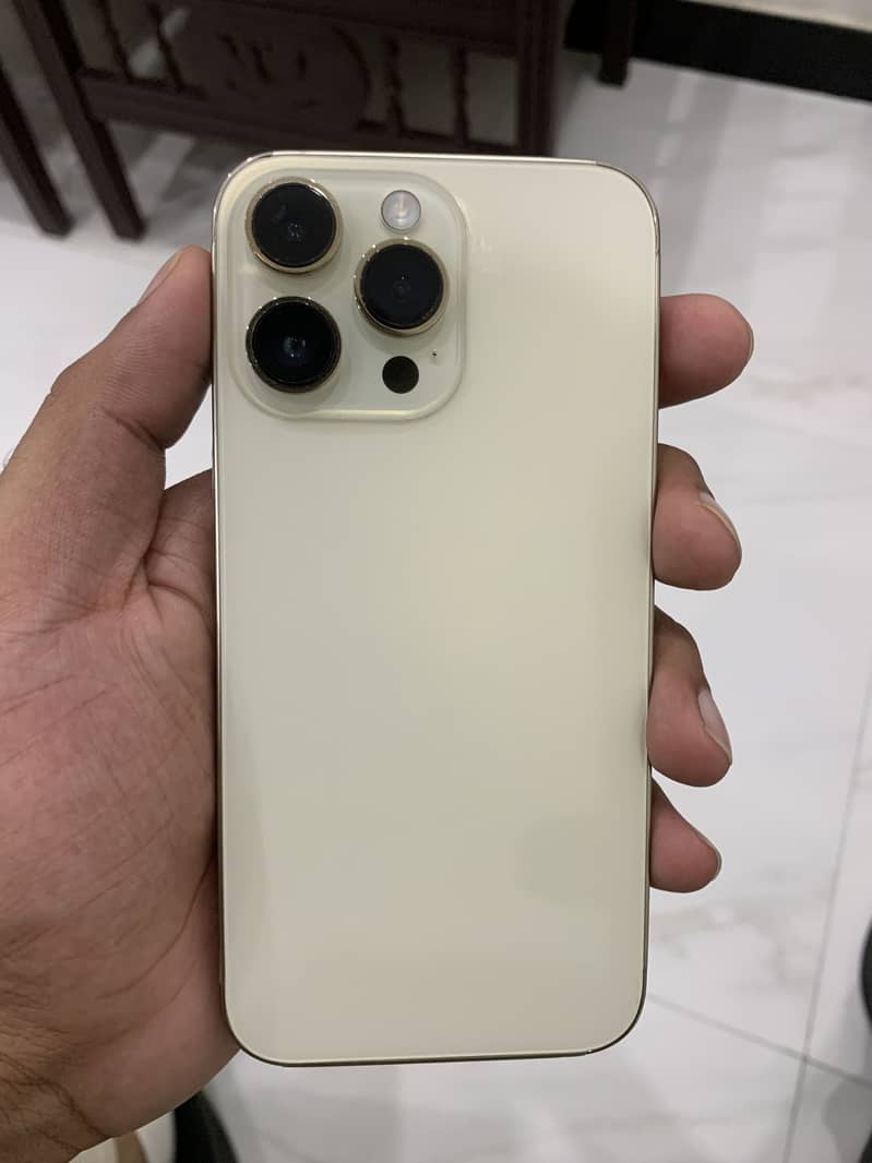 Iphone 14 pro max 7