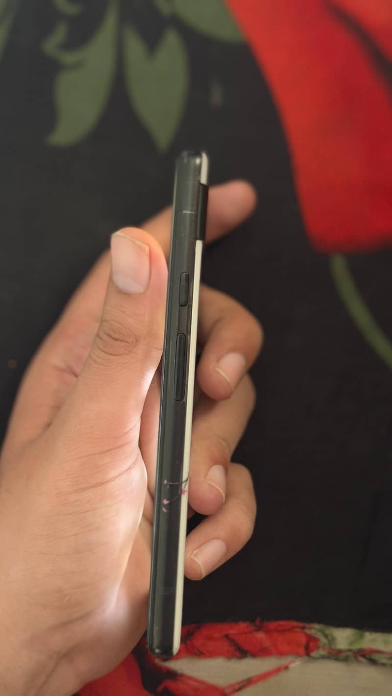 Google Pixel 6a 3