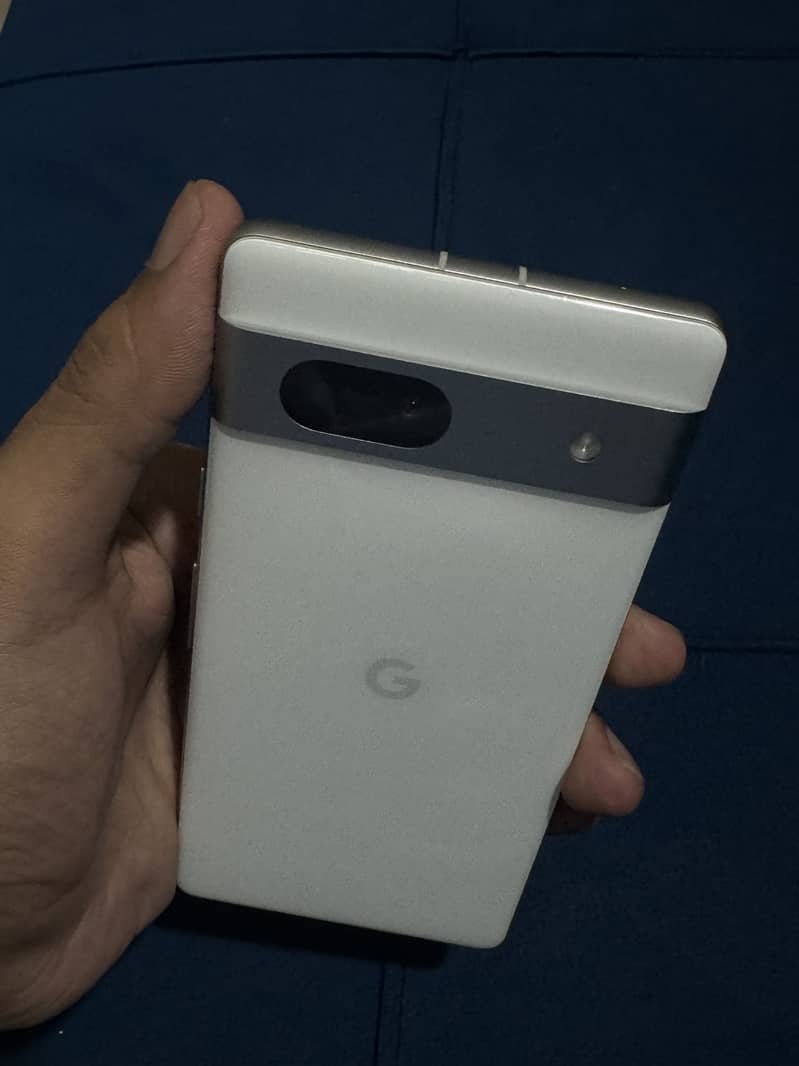 Google Pixel 7a 4