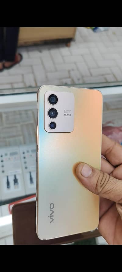 Vivo V23