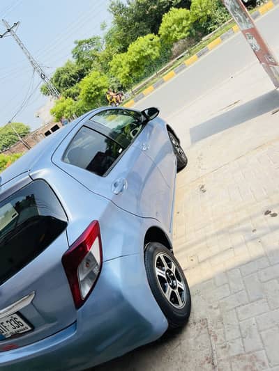 Toyota Vitz 12/15 side say kush pcs sapray h home use car h Boht smoth