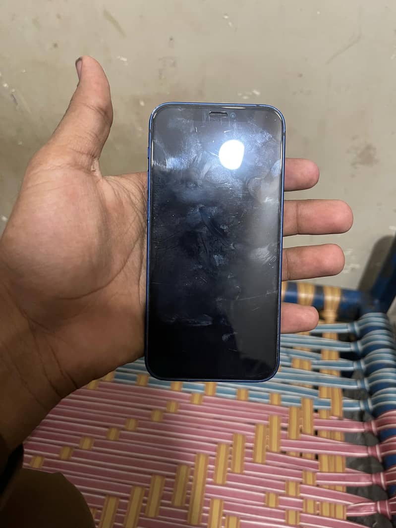 Apple iPhone 12 mini 6