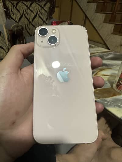 Apple iPhone 13