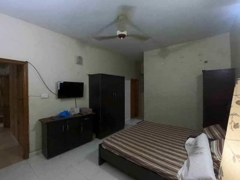 Ground Floor Portion 33
