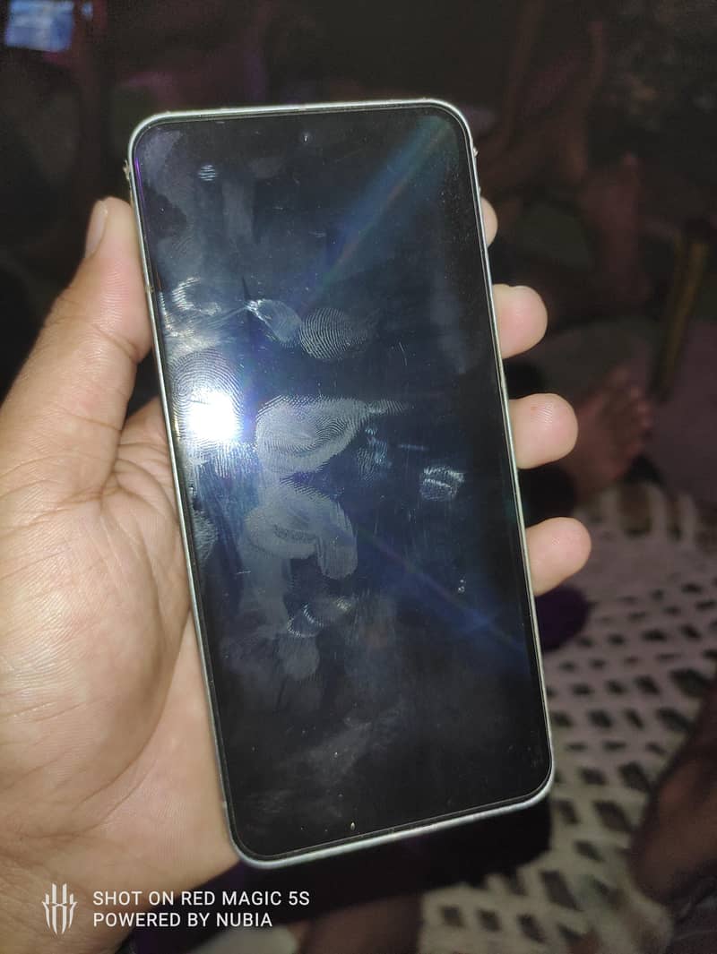 Google Pixel 8 1
