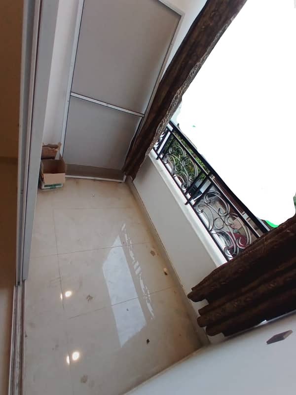 Upper Portion For Rent 9