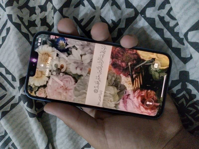 Apple iPhone 14 2