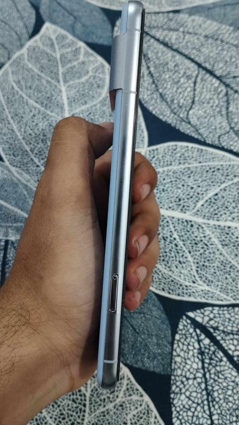 Google Pixel 8 Pro 2