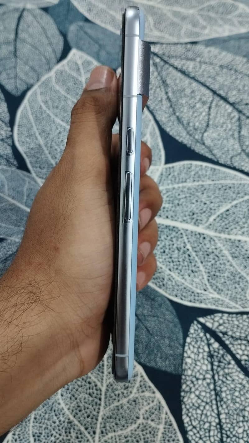 Google Pixel 8 Pro 3