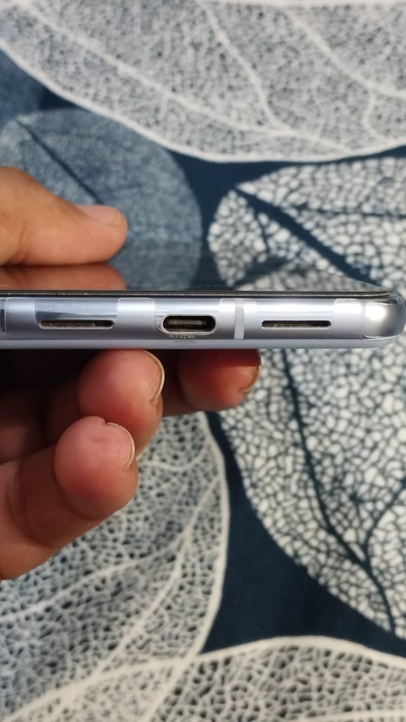 Google Pixel 8 Pro 10