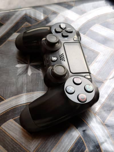 ps4 slim 3tb with 55 games installed
