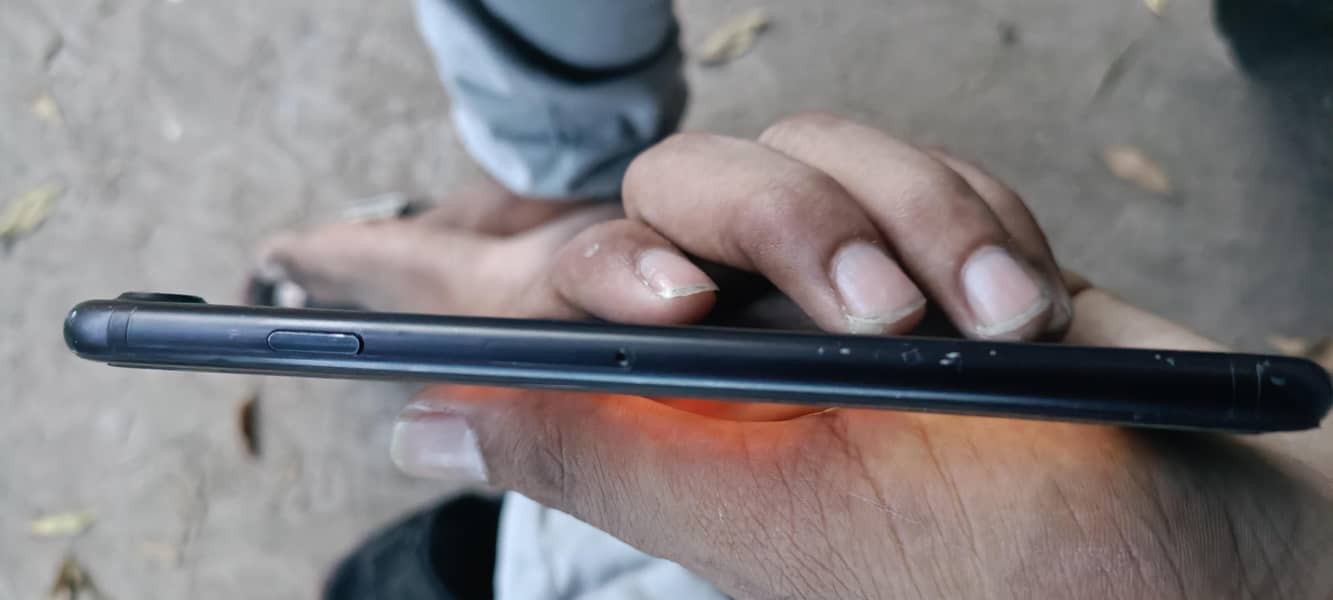 Apple iPhone 7 1