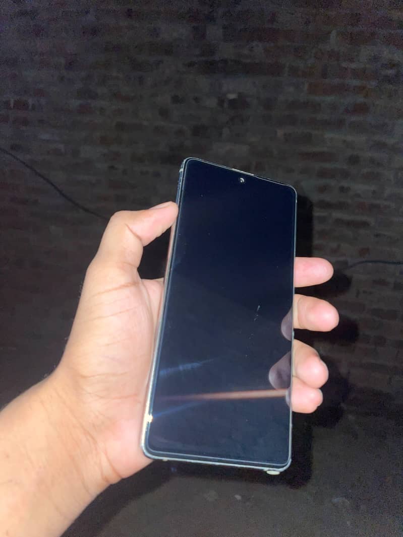 Samsung Mobile Note10 Lite 3