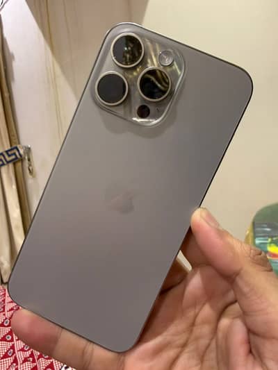 Apple iPhone 15 Pro Max HK