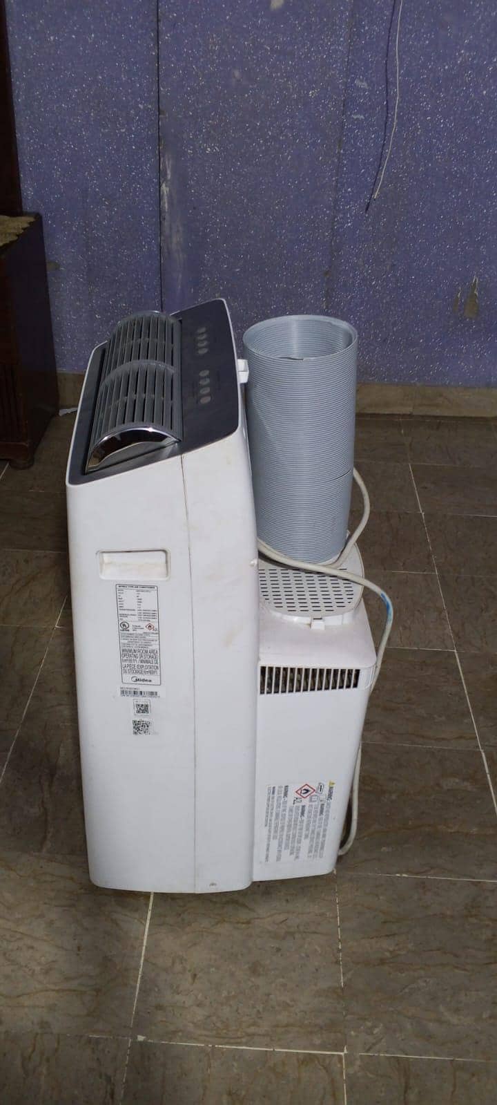 Potable  Air Conditioner 1
