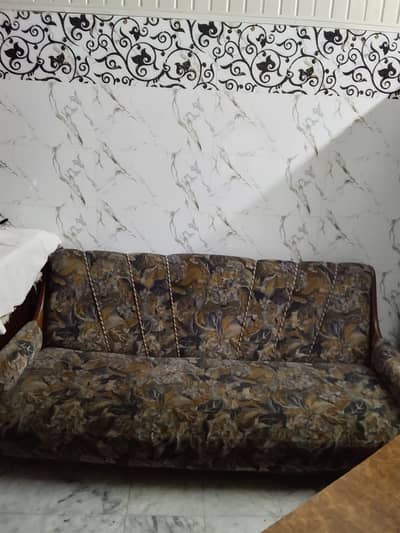 sofas in good condition