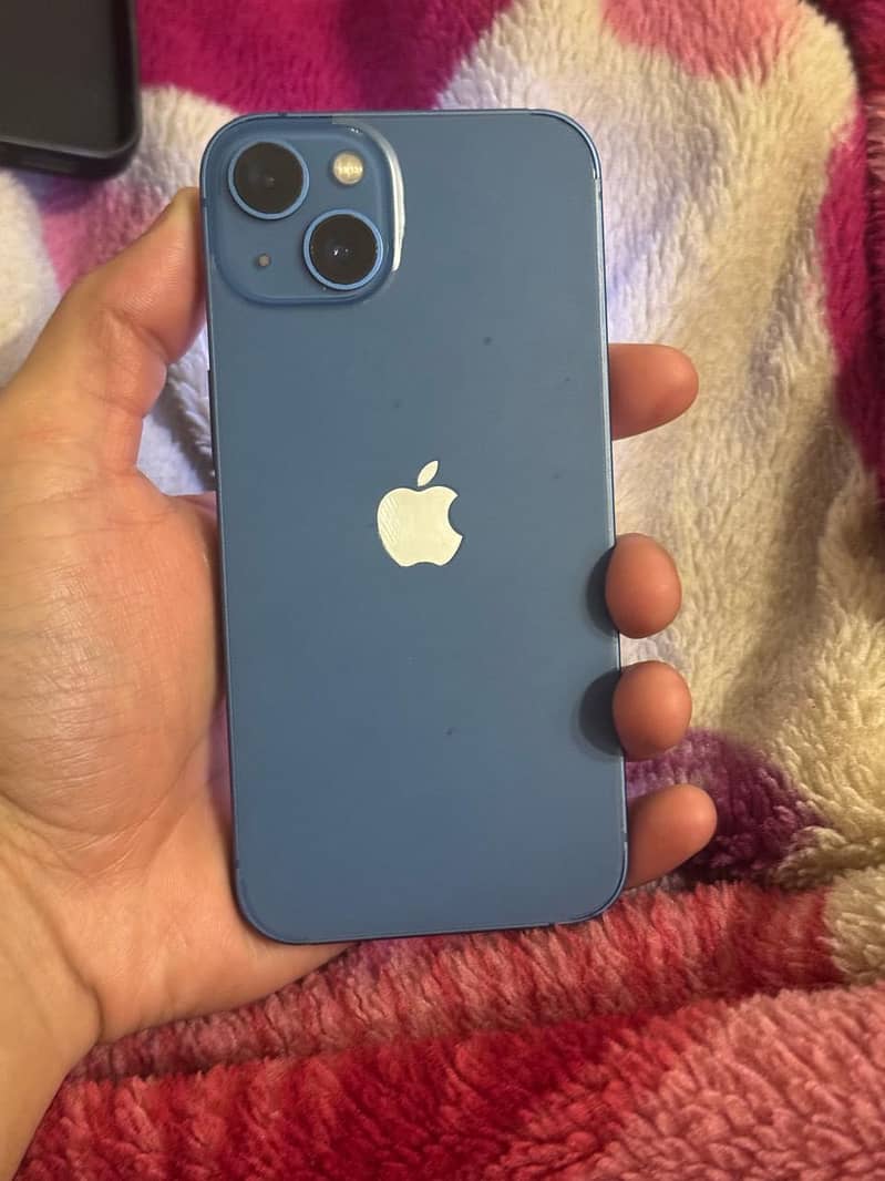 Apple iPhone 13 3