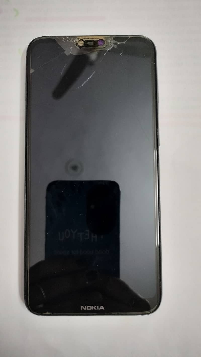 Nokia 6.1 Plus 3