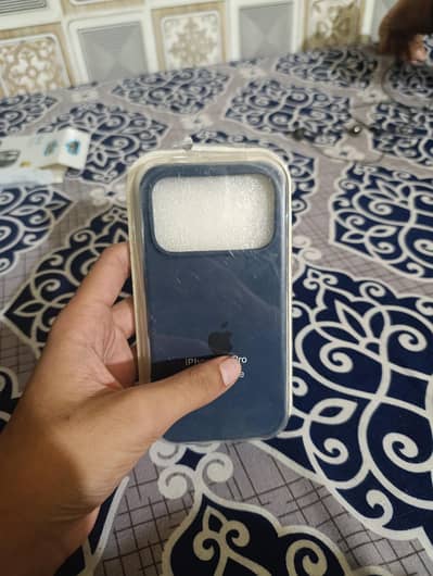 Iphone 17 Pro original apple store silicone case/Google pixel 7 case