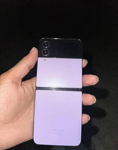 Samsung Mobile Z Flip 4 PTA approved exchange possible