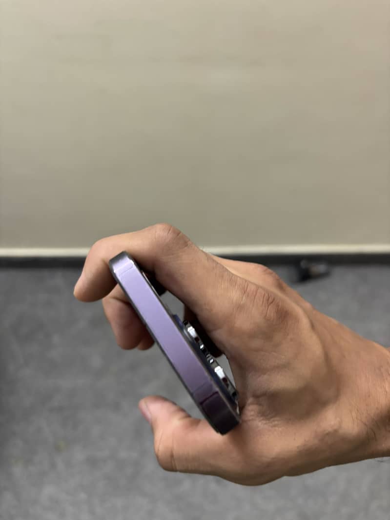 Apple iPhone 14 Pro 3