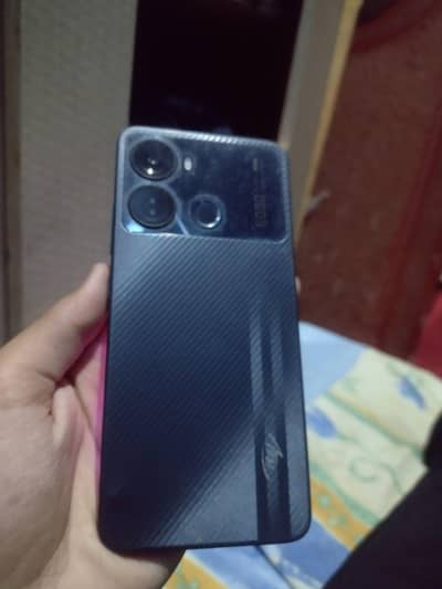 itel p40 4+4 8GB 64GB official PTA approved dual sim SD card