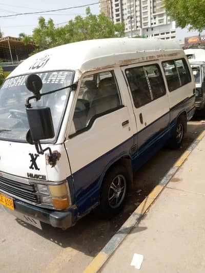 TOYOTA HIACE HI-ROOF 1989