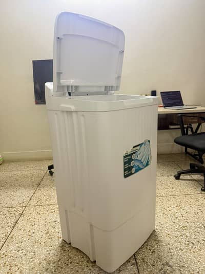 Haier Washing Machine – Excellent Condition, Only 1 Year Used