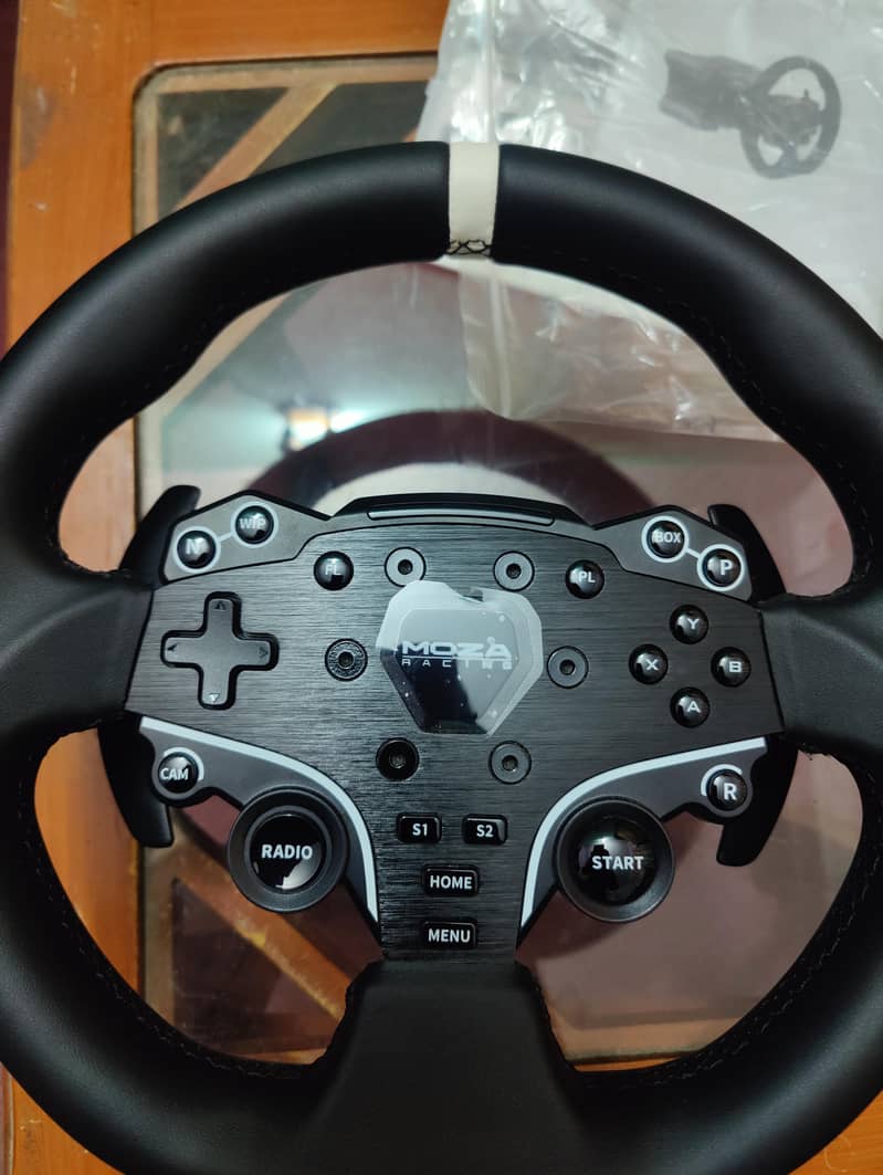 MOZA R5 Racing Simulator Setup 2