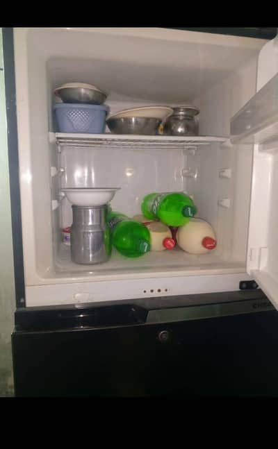 Dawlance refrigerator full size