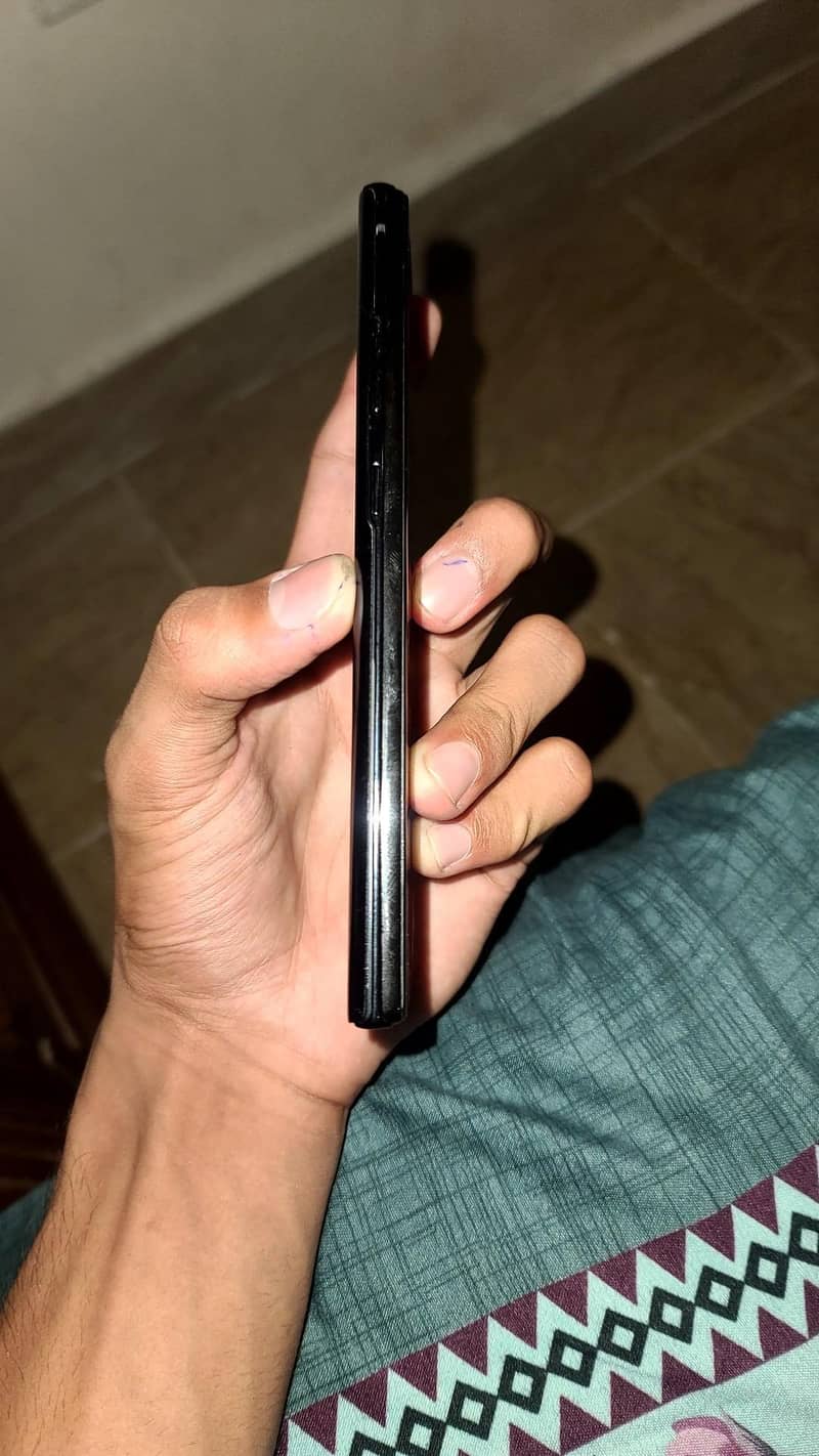 Samsung Mobile Note 10 Plus 4