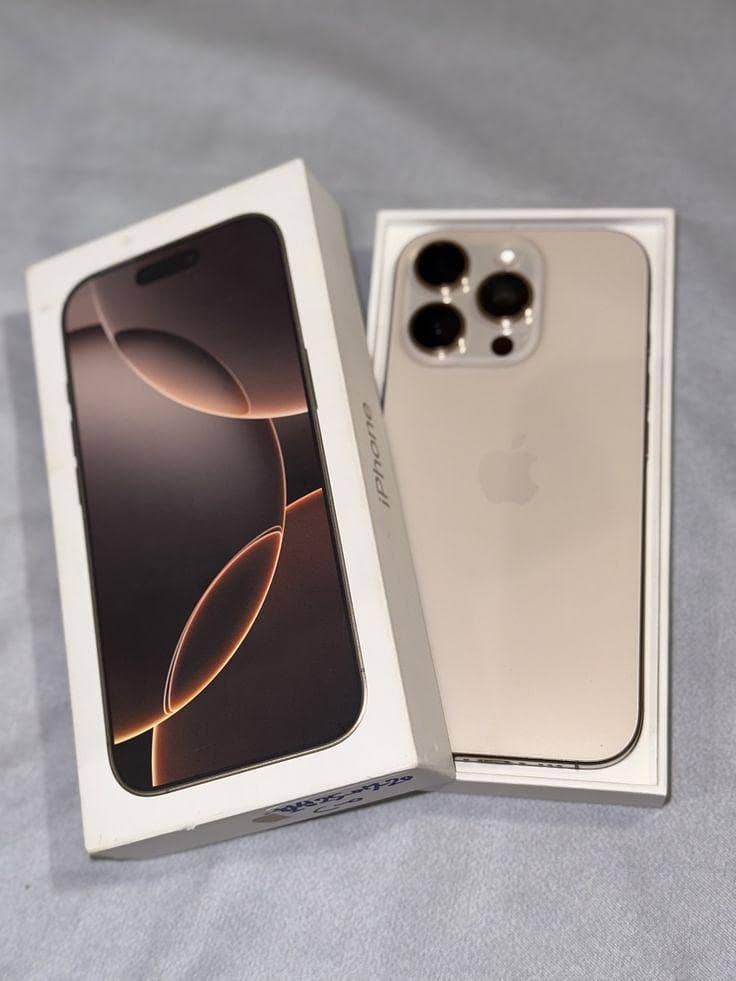 Apple iPhone 16 Pro 0