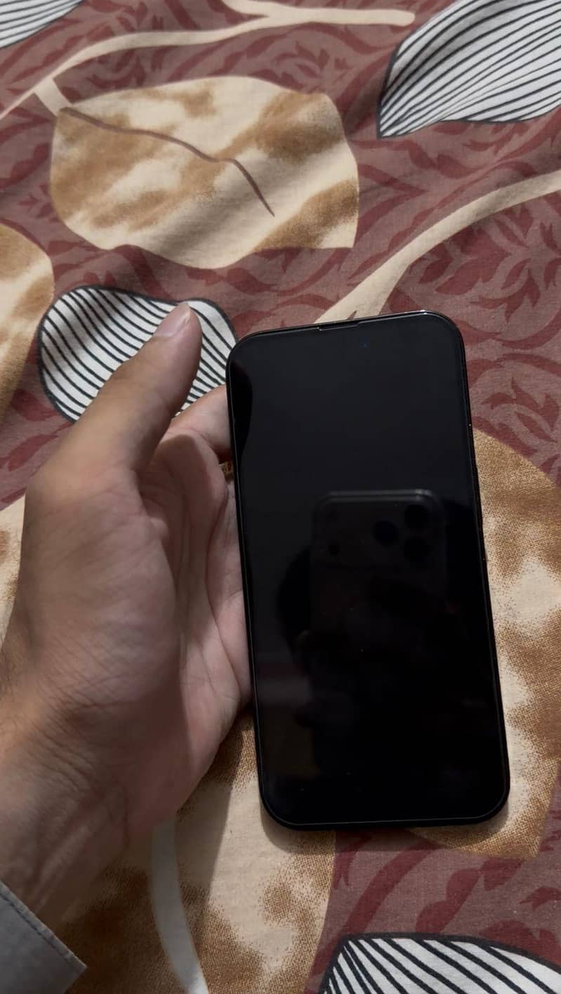 iphone 14 pro 2