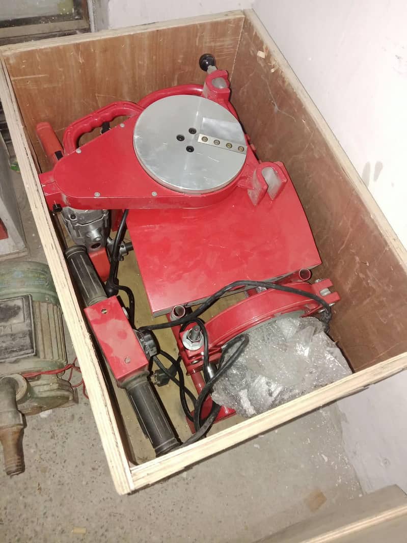 U PVC joined machine 6