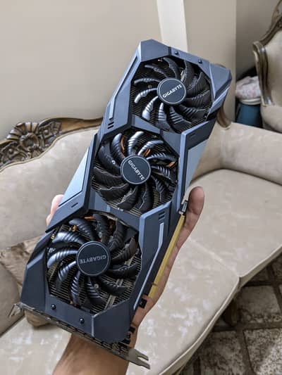 GIGABYTE GTX 1660 SUPER GAMING OC