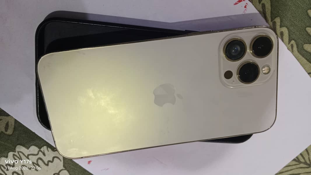 iphone 13 pro max 5
